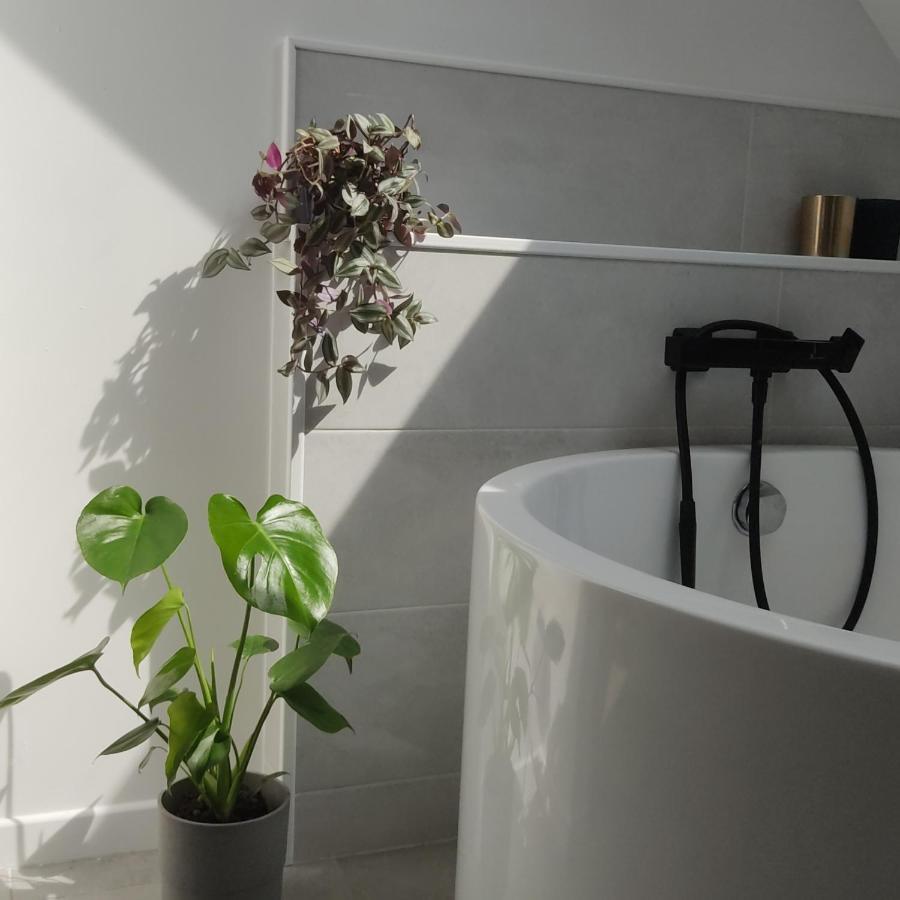 A L'Ombre Des Bois, Chambre Double Vue Jardin Neung-sur-Beuvron エクステリア 写真